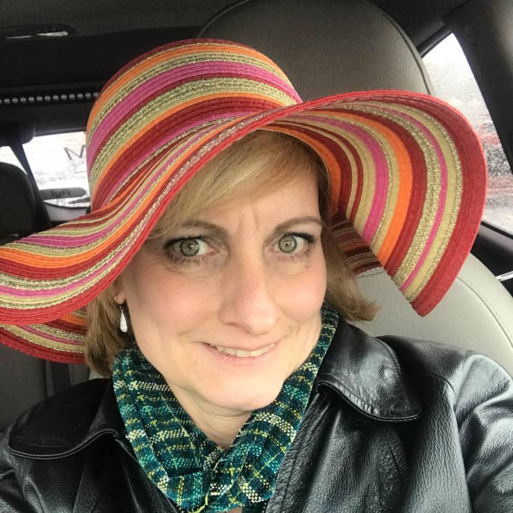 Meet your Posher, Donna